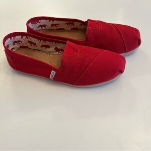 Red Toms Alpagarta flats sz 10